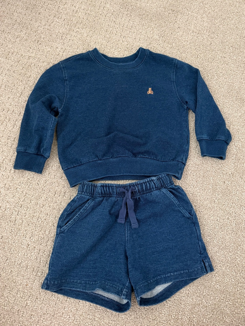 Gap baby sweat set